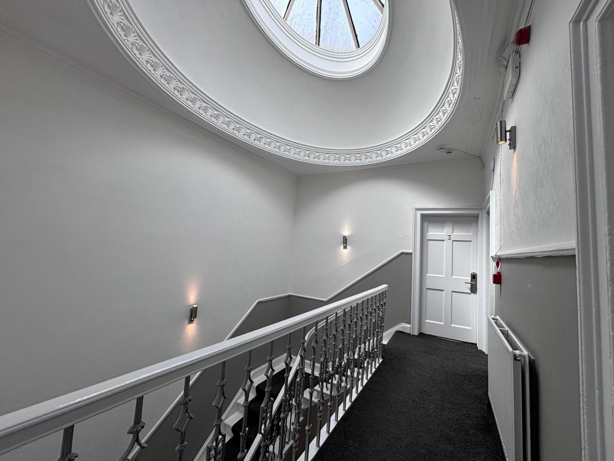 Haymarket Hub Hotel Единбург Екстериор снимка