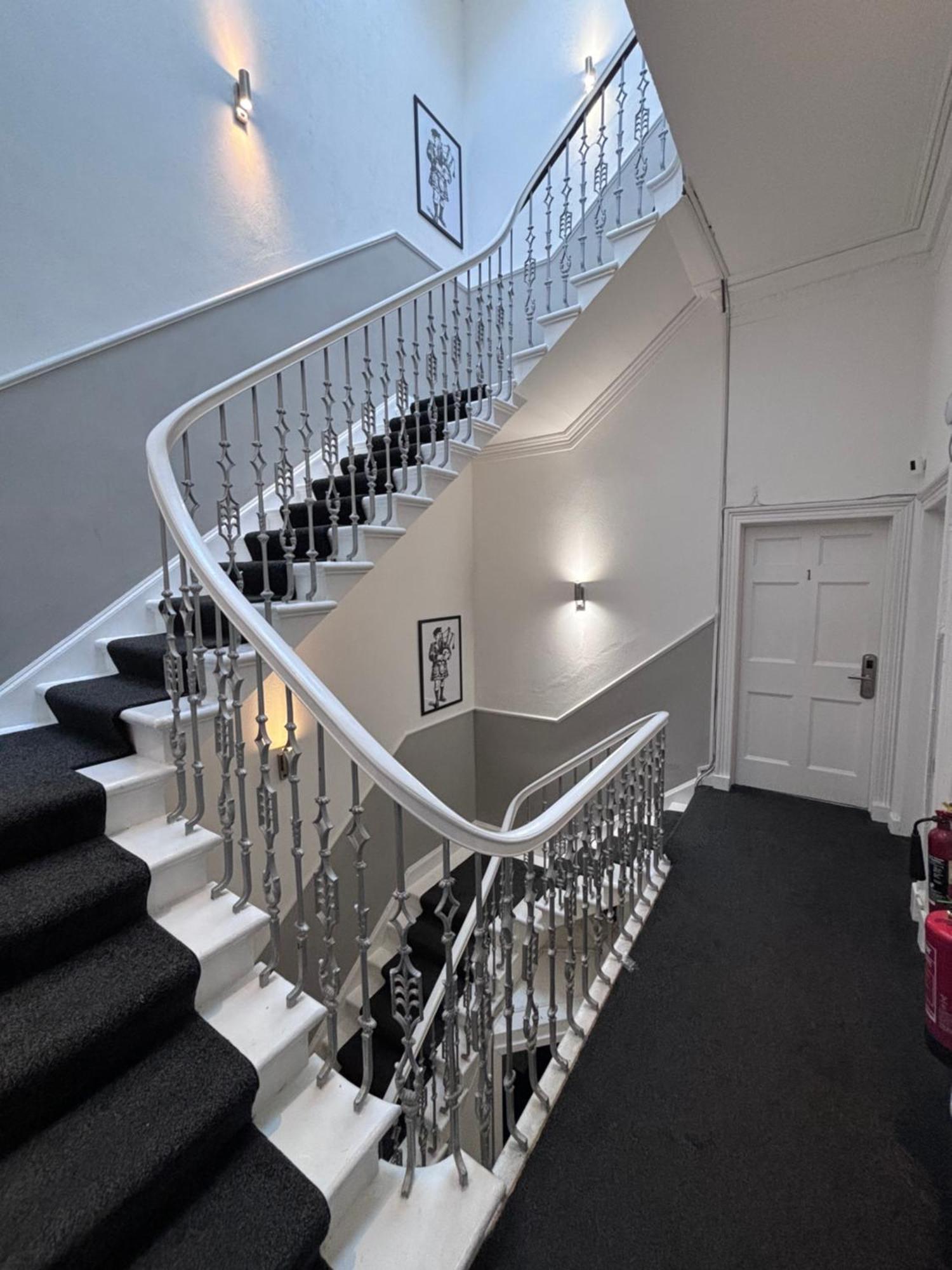 Haymarket Hub Hotel Единбург Екстериор снимка