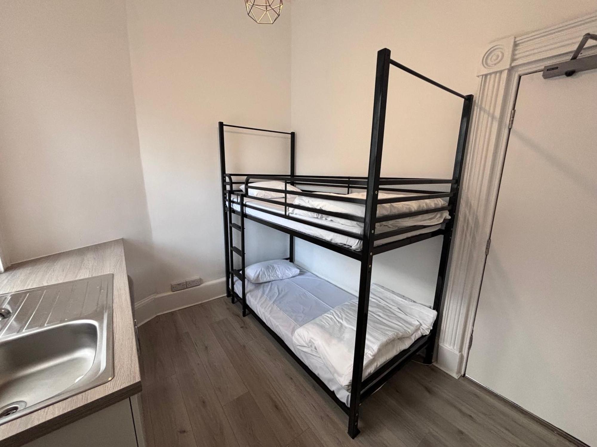 Haymarket Hub Hotel Единбург Екстериор снимка